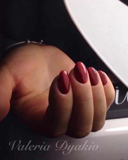 Осень наступила?  Выбор девочек все больше падает на темные оттенки? 03