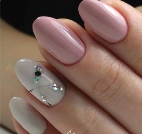 Минимализм в дизайне маникюра. 07