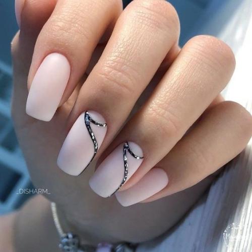 Минимализм в дизайне маникюра. 01