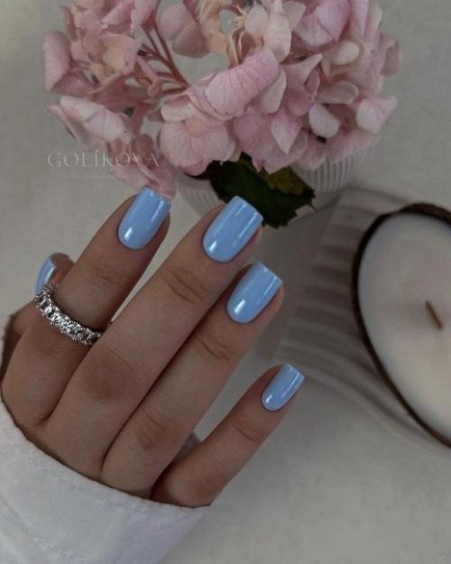 Длинные ногти как статусный символ: в разных культурах длинные ногти часто ассоциировались со статусом и богатством. 02