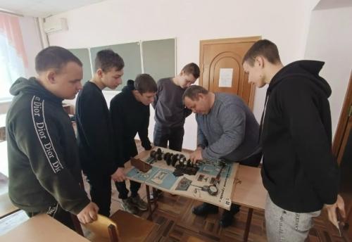 Филиалмбоууваровщинскаясошвссоколово кирсановскиймо образование 68 профпробыпроессиивдеталях. 03