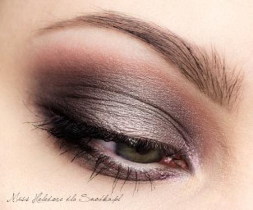 Нежный макияж, отлично подойдет и в качестве вечернего макияжа! 07