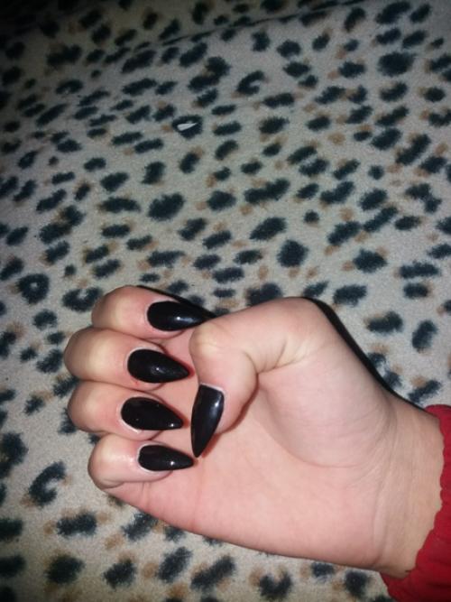 Вы когда нибудь на маникюре плакали? 01 Вы когда нибудь на маникюре плакали? 01