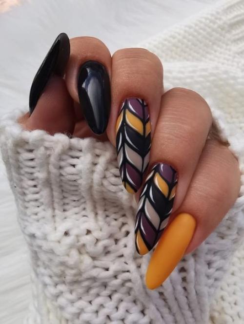 Длинные ногти.  Острые ногти. 03