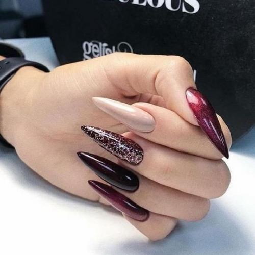 Длинные ногти.  Острые ногти. 06