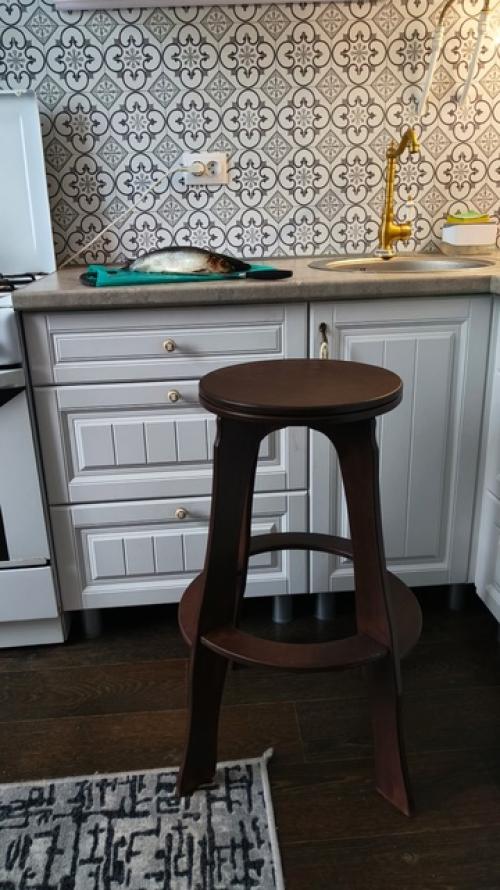 Приличные леди маникюр к празднику делают, а мне бы краску отодрать от кожи рук и ногтей. 01