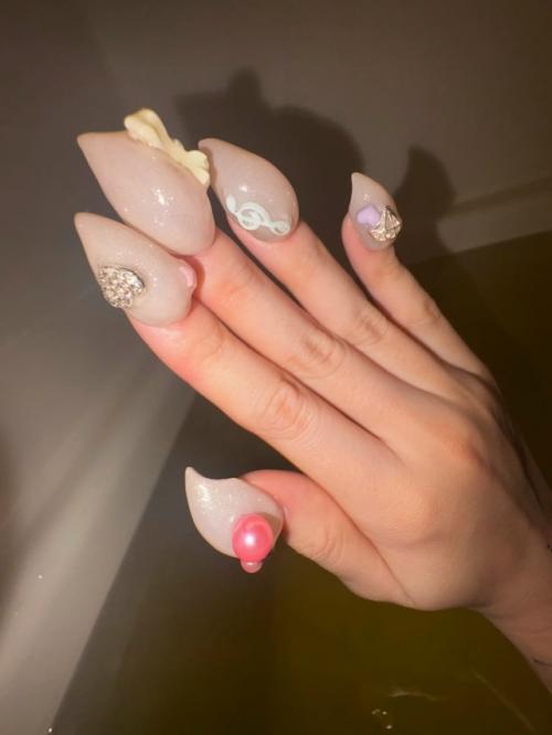 Доброго денечка, мастера, вы только гляньте на этот ужас, какие тренды у этих людей там? 01