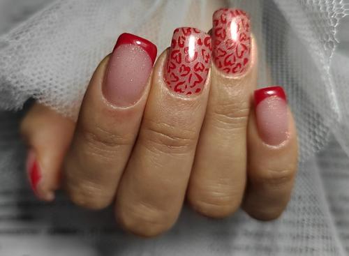 Хотелось бы оценки и советов получить, занимаюсь 2 месяца ногтями. 09