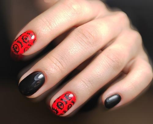 Хотелось бы оценки и советов получить, занимаюсь 2 месяца ногтями. 07