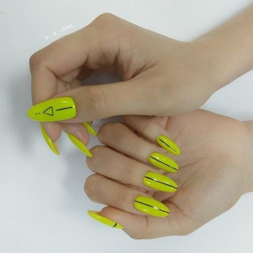 Изумительный дизайн ногтей желтого цвета. 02