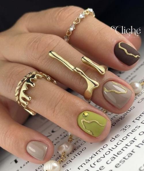 Маникюр на короткие ногти. 06