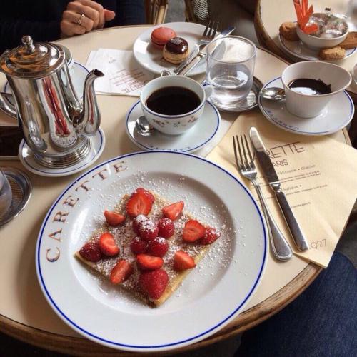 Топ - 6 книг о любви к себе. 01 Топ - 6 книг о любви к себе. 01