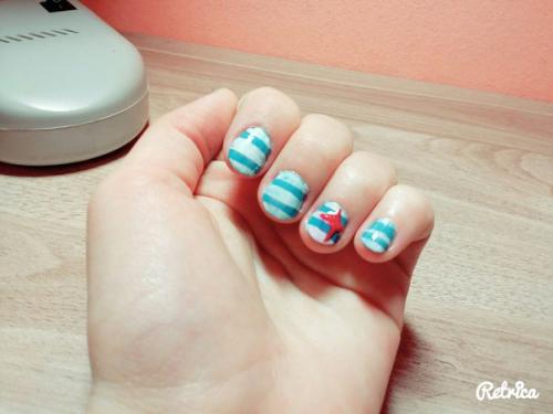 Здравствуйте занимаюсь маникюром около месяца. 01