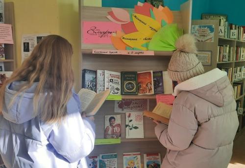 Весна - прекрасная пора года, которая стала символом женской красоты. 03 Весна - прекрасная пора года, которая стала символом женской красоты. 03