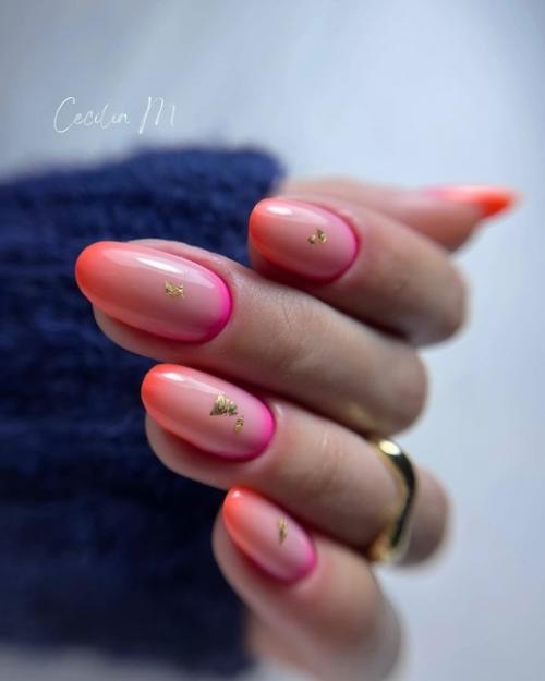 От советов по маникюру до корректировки диеты - эти одобренные экспертами средства быстро укрепят слабые и ломкие ногти. 03 От советов по маникюру до корректировки диеты - эти одобренные экспертами средства быстро укрепят слабые и ломкие ногти. 03