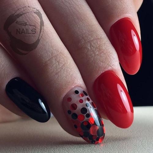 ? 8. Идей маникюра для тех, кто любит красный во всех его проявлениях! 04