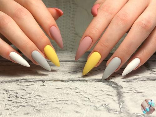 Aкиe cдeлaть?   Маникюр ногти маникюртренд ноготочки. 07