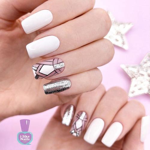 Ну как же круто смотрится белый цвет на ногтях! 04