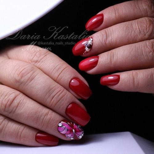 ? 8. Идей маникюра для тех, кто любит красный во всех его проявлениях! 03