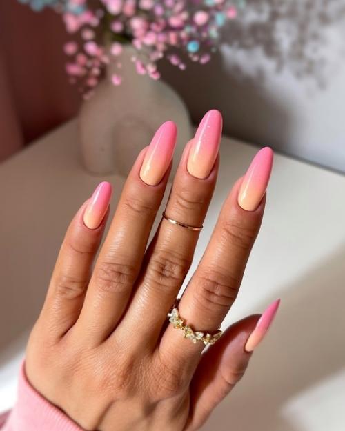 От советов по маникюру до корректировки диеты - эти одобренные экспертами средства быстро укрепят слабые и ломкие ногти. 02 От советов по маникюру до корректировки диеты - эти одобренные экспертами средства быстро укрепят слабые и ломкие ногти. 02