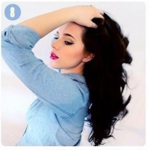 Волнистые волосы за пять минут. 07