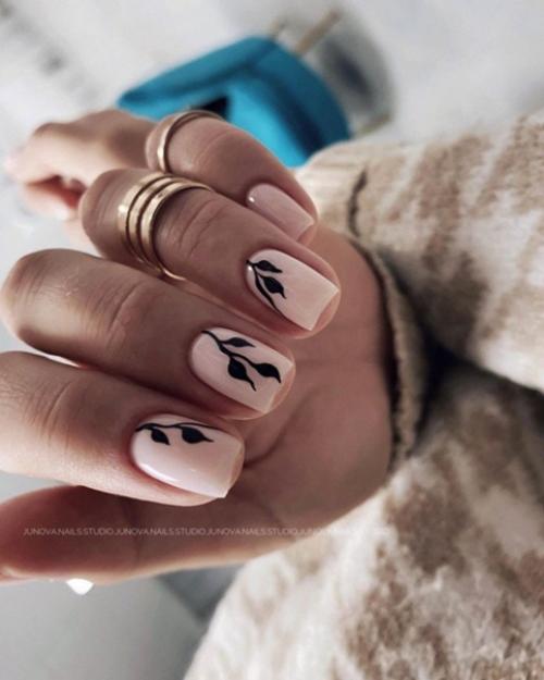 Стильный маникюр на квадратные ногти. 07