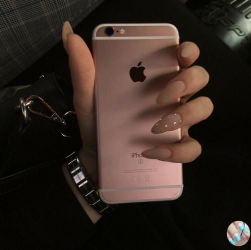 Oмoгите выбpaть.  Маникюр ногти маникюртренд ноготочки. 05