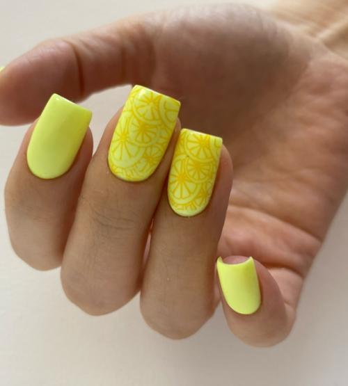 Стемпинг - возможность быстрого дизайна, особенно когда спешишь а ток хочется добавить изюминки в маникюре. 02