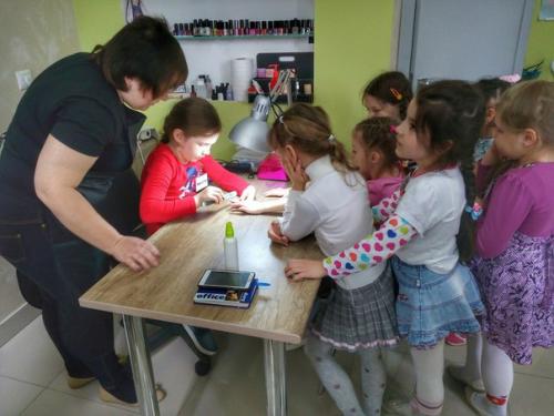 Подходит к завершению знакомство с профессиями в рамках реализации профориентационного проекта все работы хороши! 06