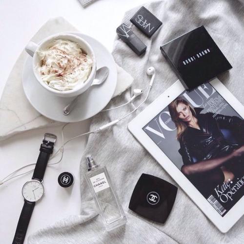 ? 11. Секретов, как тратить мало денег, но выглядеть дорого и стильно? 01