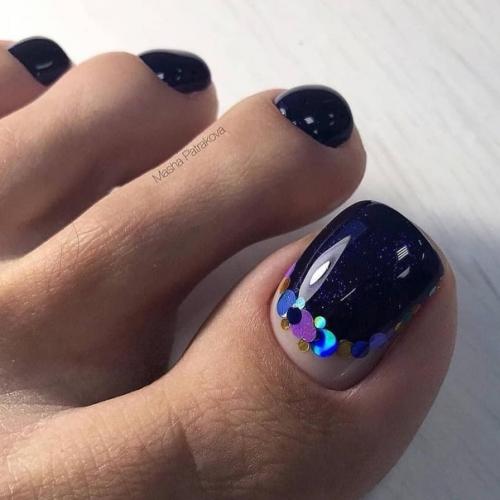 Педикюр с камифубиками. 06