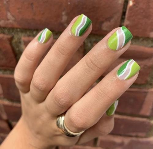 Маникюр на короткие ногти 2024. 09