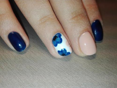 Девочки, что не так? 01