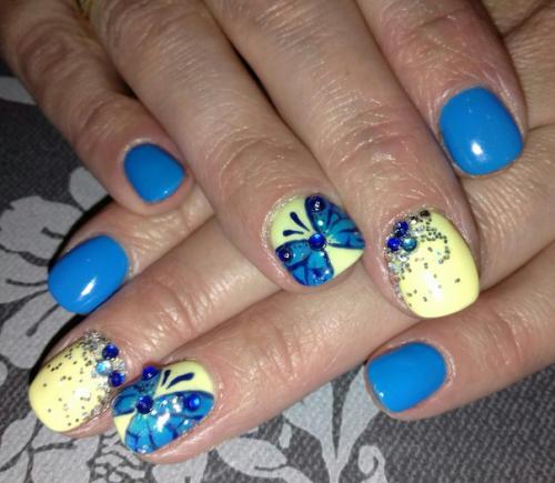 Здравствуйте мастера!  Решила и я выставить свои работы на критику. 03