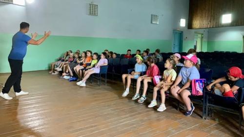 Занятия в летнем лагере всестороннего развития продолжаются. 03