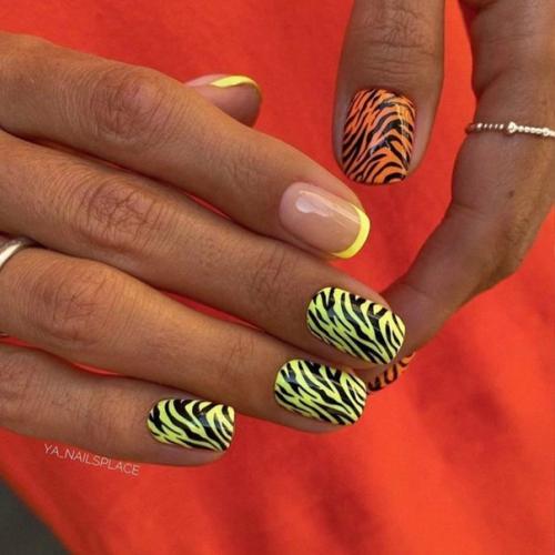Ультрамодный маникюр с животным принтом. 01