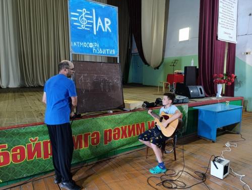 Занятия в летнем лагере всестороннего развития продолжаются. 06