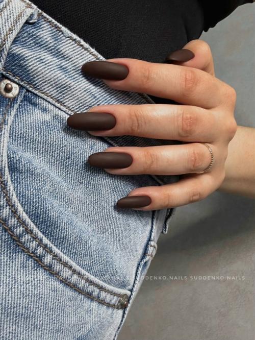 Себе свеженький маникюр с осенним вайбом сотворила. 01