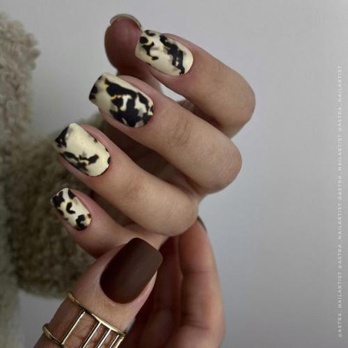 Дизайн маникюра осени. 08