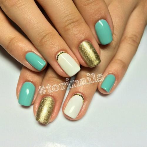 Здравствуйте предлагаю свои услуги по маникюру долговременному покрытию ногтей гель - лаком Orly Gelfx. 01