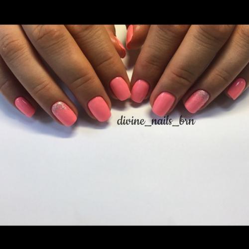 Девочки?  В том случае, если можно и критики и советов? 05