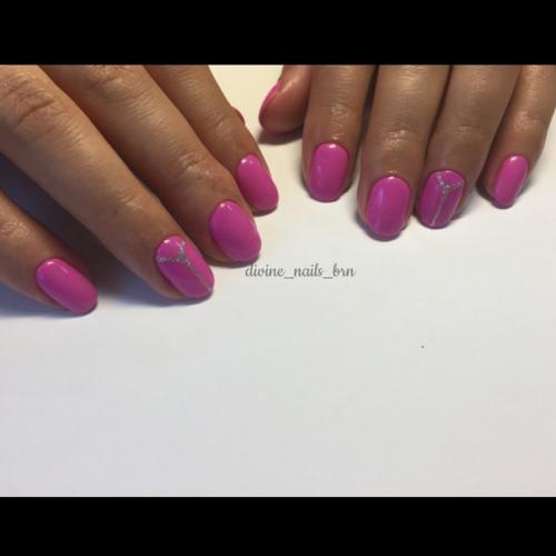 Девочки?  В том случае, если можно и критики и советов? 04