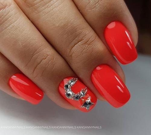 Шикарные идеи маникюра в красном цвете. 04