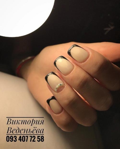 Такой разнообразный френч на короткие ногти. 06