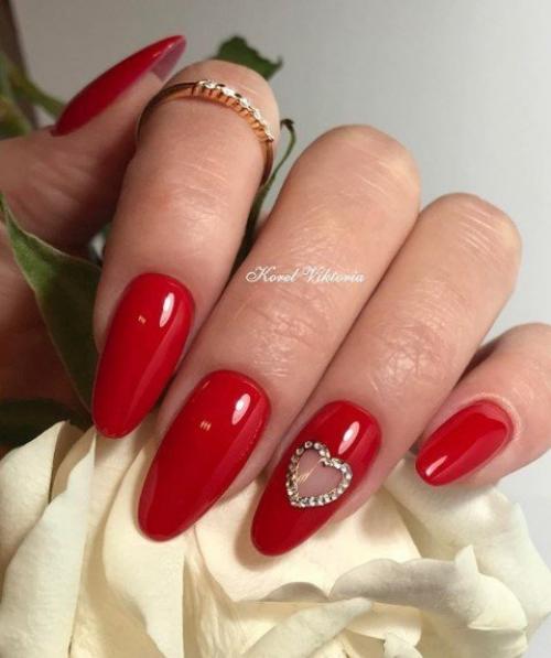 Шикарные идеи маникюра в красном цвете. 09