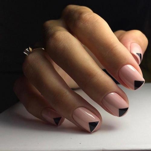 Такой разнообразный френч на короткие ногти. 01