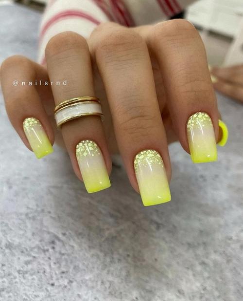 Идеи повседневного маникюра на длинные ногти. 08