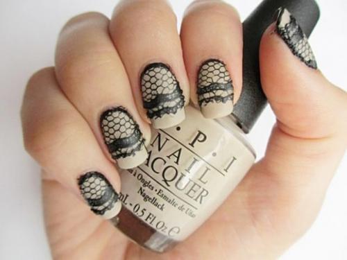 Кружева маникюру нежности и естественной красоты придадут. 05