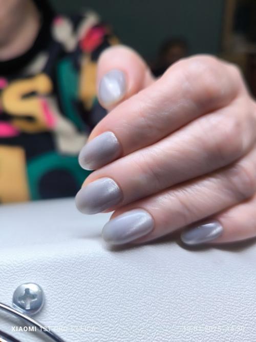 Рекомендации чтобы уберечь маникюр от сколов, отслоек, помутнения цвета или блеска: 01