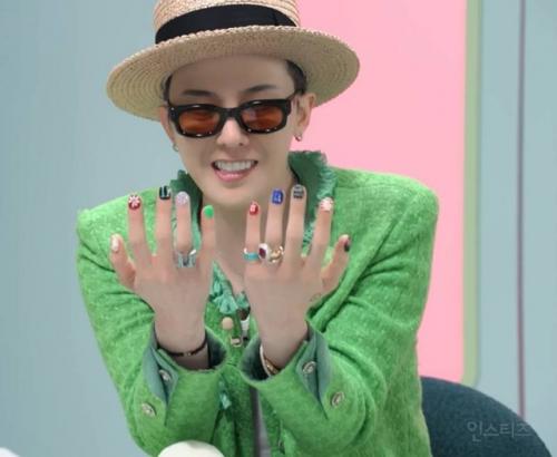 GD признаётся, что он осознает, что его стиль иногда переходит границы. 02